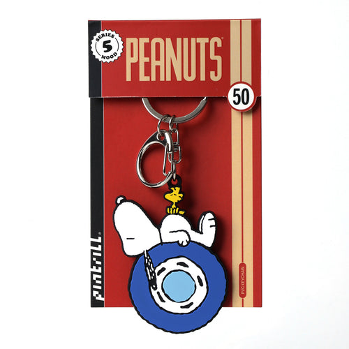 PINTRILL - Snoopy On Tire PVC Keyclip - Secondary Image