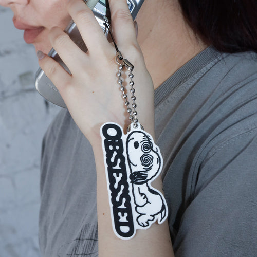 PINTRILL - Snoopy Obsessed PVC Bag Charm - Secondary Image