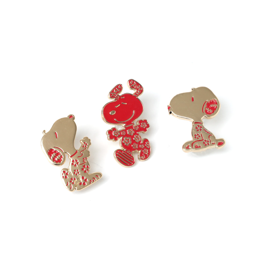Year of the Snoopy Pin Set