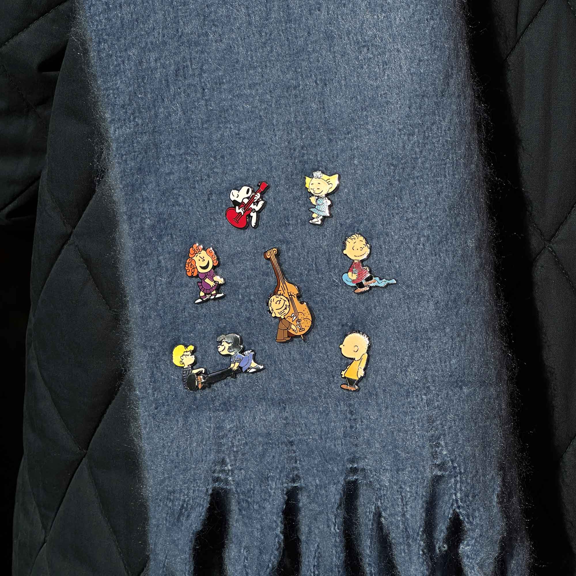 PINTRILL - Peanuts Holiday - Main Image