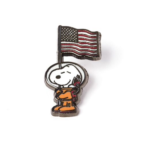 PINTRILL - Astronaut Snoopy Flag Pin - Main Image